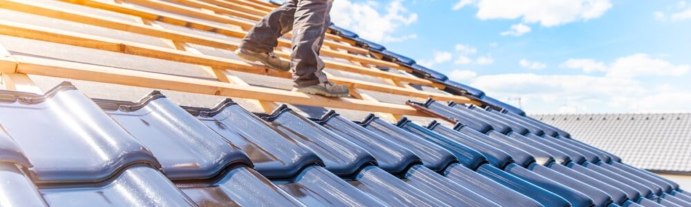 Comment procéder à la rénovation complète de votre toit ?